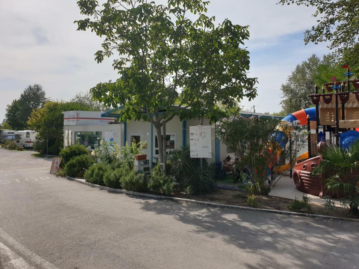 Campeggio Don Bosco Lido di Jesolo Eksteriør billede